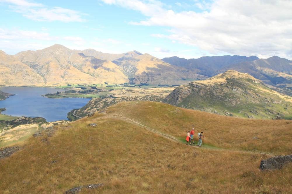 Rocky Mountain Familie wandert