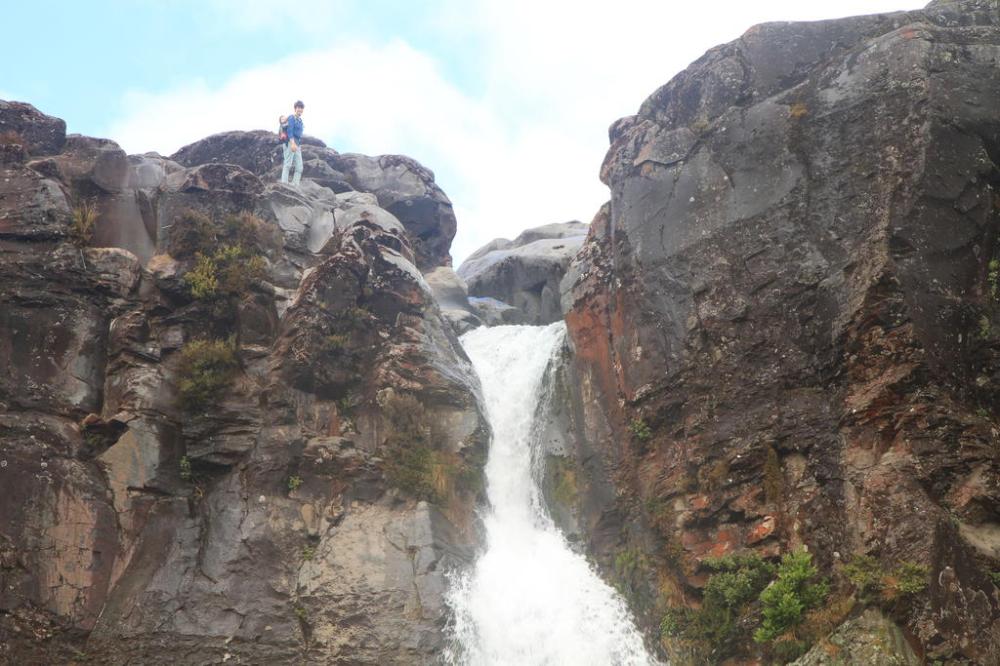 tongariro falls 2